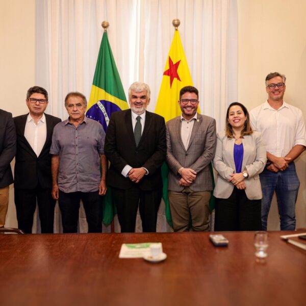 Governador Gladson Cameli recebe presidente do Comitê Técnico de Meio Ambiente e Sustentabilidade do Instituto Rui Barbosa